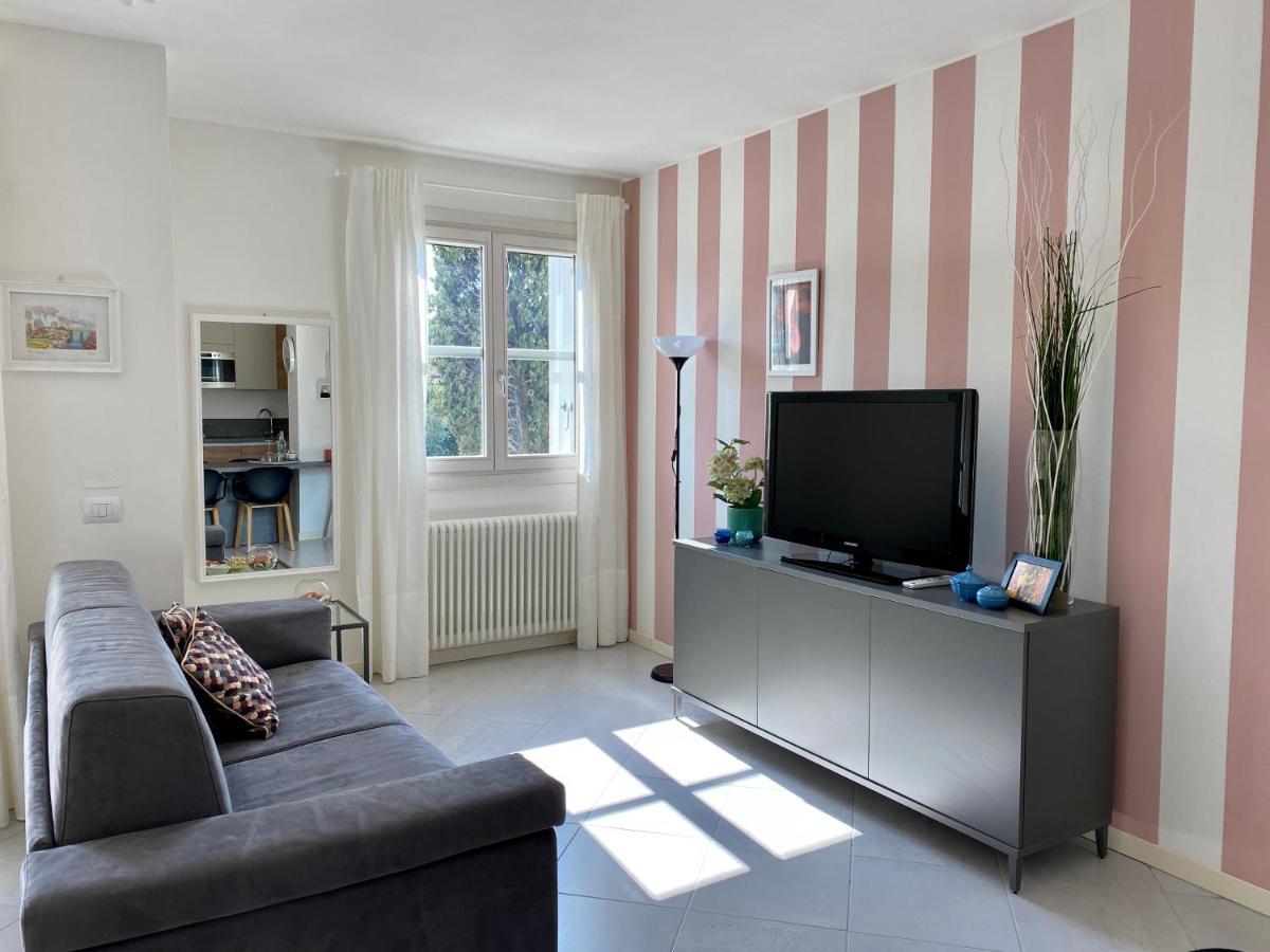 Appartamento 23 - Bilocale Vista Lago Toscolano Maderno Buitenkant foto